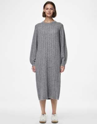 Pieces - Strickkleid in meliertem Mittelgrau