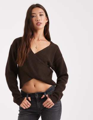 Pieces - Strickpullover in Schokobraun mit Wickel-Front-Brown