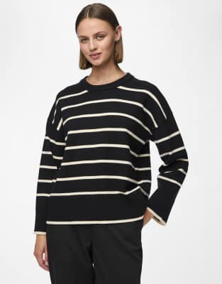 Pieces - Strickpullover in Schwarz