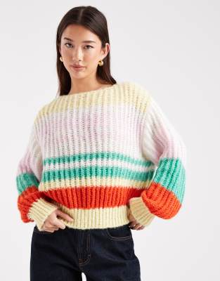 PIECES - Strickpullover mit bunten Retro-Streifen