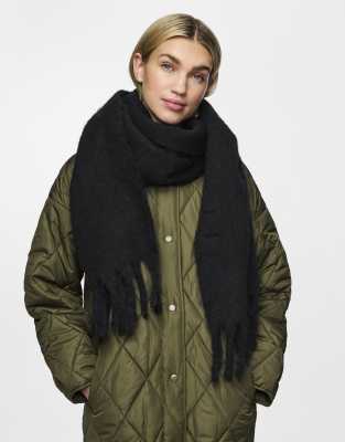 Pieces - Strickschal in Schwarz