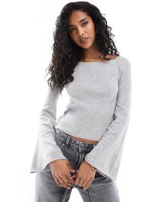 Pieces Structured Rib Knit Top With Flared Sleeves In Gray