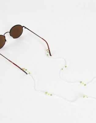 Pieces sunglasses chain with flower charms in white