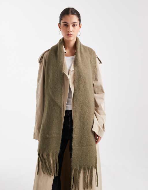 PIECES super soft long tassle scarf in olive green, 3 of 3