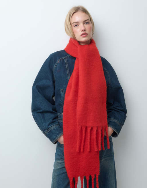 Pieces super soft long tassle scarf in red, 3 of 3