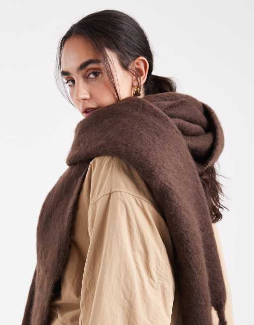 Pieces super soft tassel scarf in chocolate brown