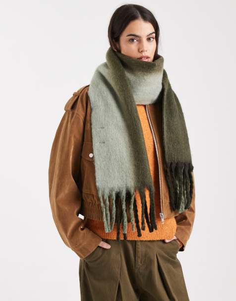 Pieces super soft tassel scarf in green stripe - view 1