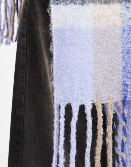 Pieces super soft tassel scarf in lavender check, 3 of 3