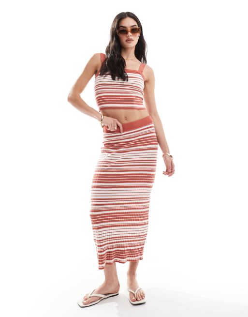 Pieces - Super zachte gebreide gestreepte maxi rok in baksteenrood, deel van co-ord set