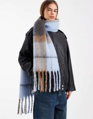 Pieces - Superweicher, langer Fransenschal mit Karomuster in Blau und Braun-Bunt