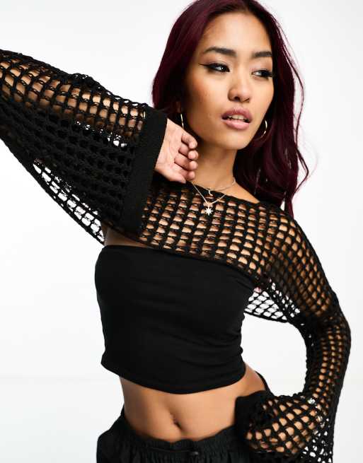 Pieces – Svart hålstickad bolero
