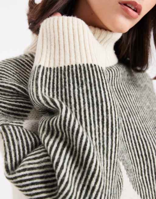 Pieces – Sweter z golfem w abstrakcyjny wzór w neutralnych kolorach, 3 z 4