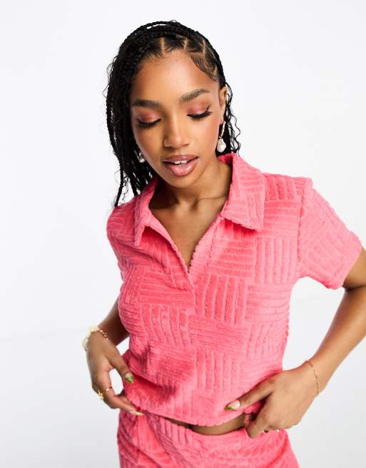 Pieces - T-shirt in spugna rosa acceso in coordinato