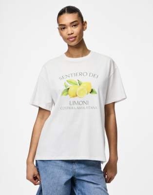 Pieces - T-Shirt in strahlendem Weiß