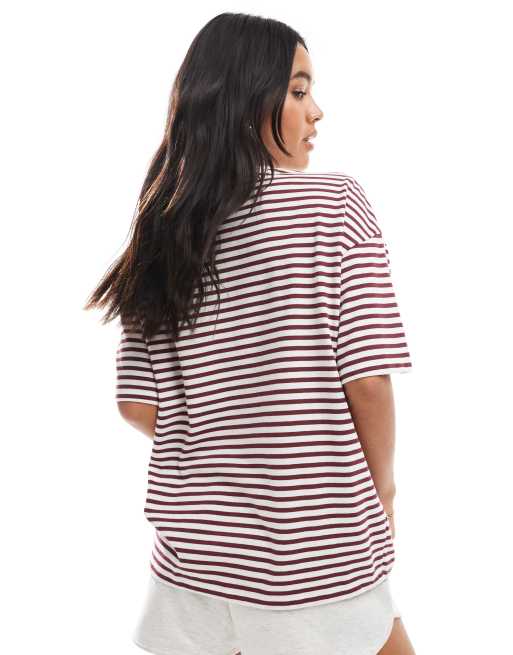 Pieces – T-shirt oversize w bordowe paski, 2 z 4