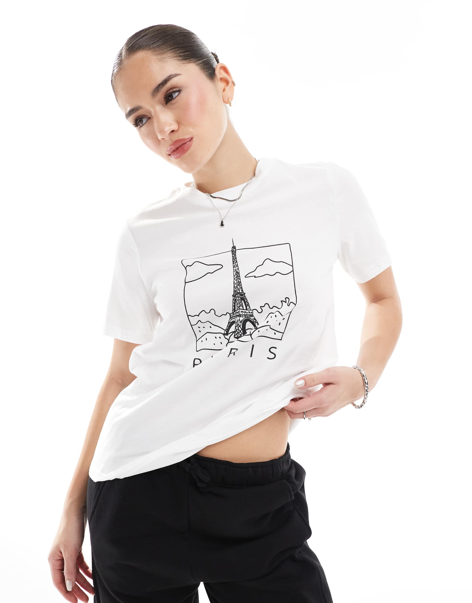 pieces t-shirt with paris print in white