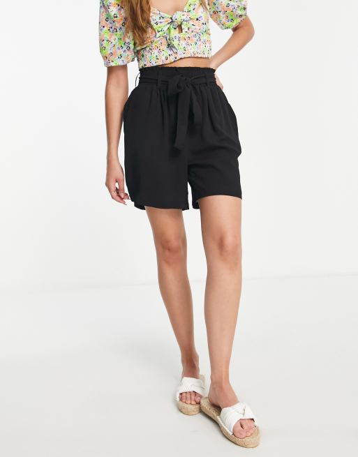 Pieces tailored high waisted paperbag shorts in black