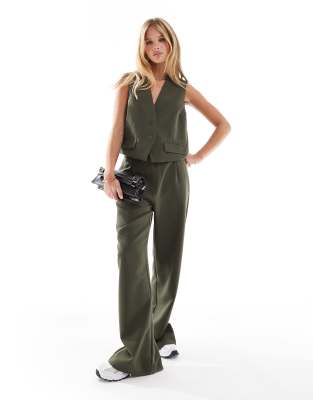 tailored multiway button leg pants in khaki - part of a set-Green