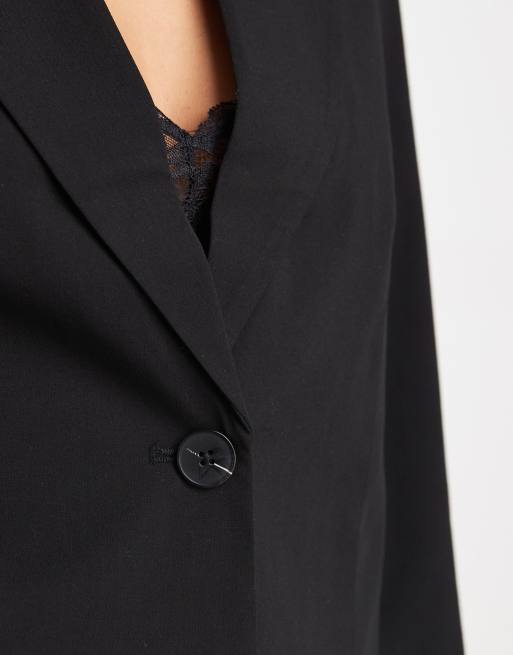 Pieces tailored short blazer co-ord in black, 3 of 4
