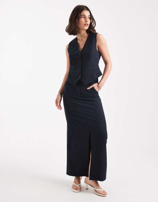 Pieces tailored waistcoat in navy pinstripe (part of a set), 2 of 4