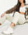 Thumbnail 2 van 4