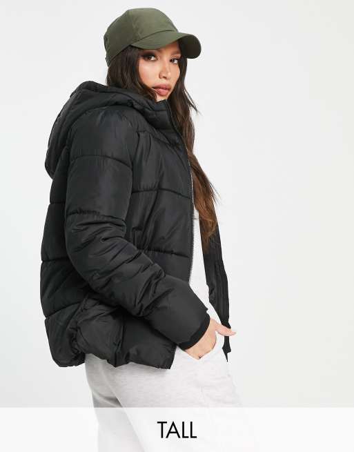 Pieces Tall hooded padded jacket in black | ASOS