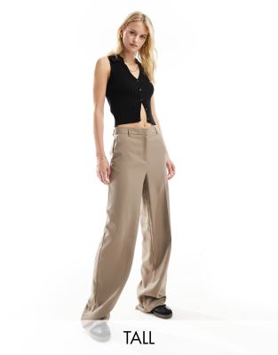 Pieces Tall Pieces Tall pleat front tailored trousers in camel-Neutral