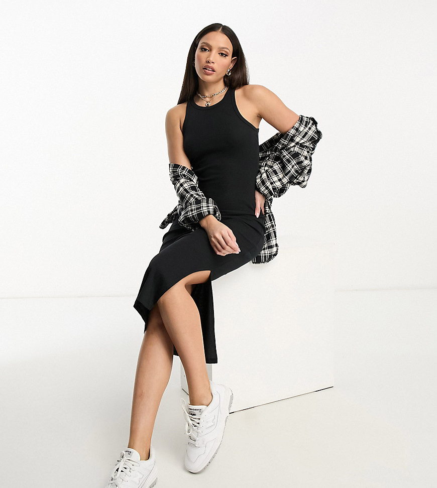 Pieces Tall racer neck midi dress in black