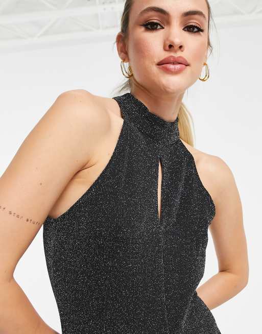 Pieces Tall - Tuta jumpsuit nera glitterata allacciata al collo, 3 di 4