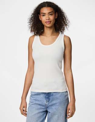 Pieces - Tanktop in Blütenweiß