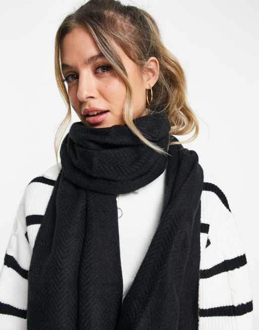 Black store tassel scarf