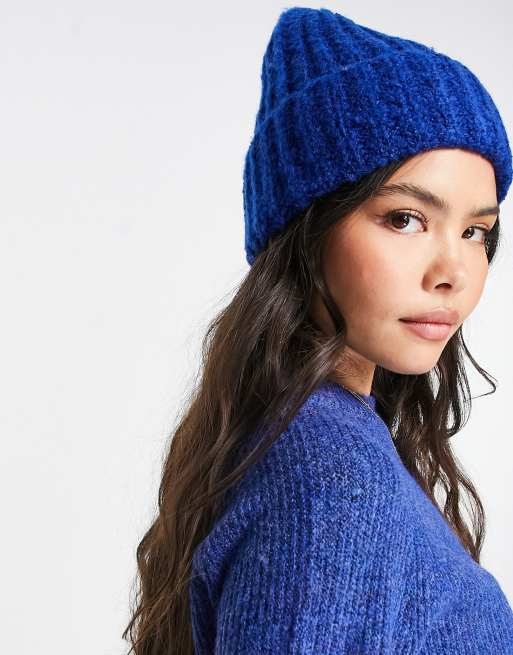 Pieces textured ribbed beanie in bright blue