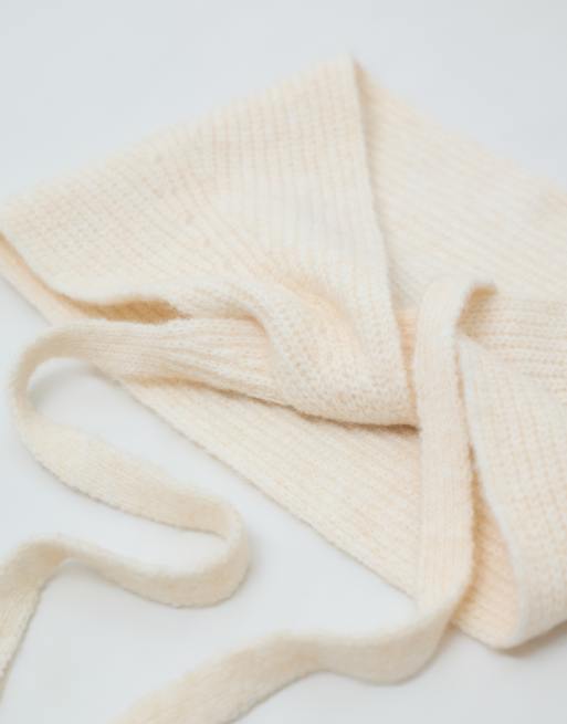 Pieces tie front knitted bonnet in cream, 2 of 3