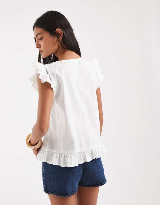 PIECES tie front sleeveless textured top in white, 3 of 4