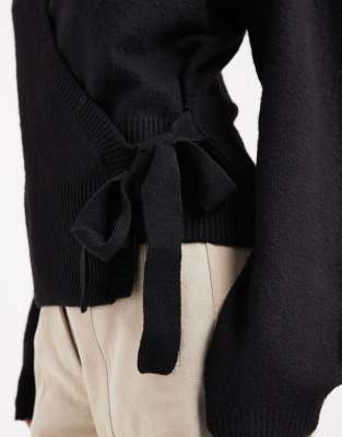 Pieces Tie Side Knit Sweater In Black