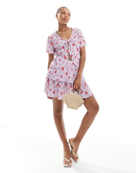 Pieces tiered plisse mini skirt co-ord in lavender floral - view 1