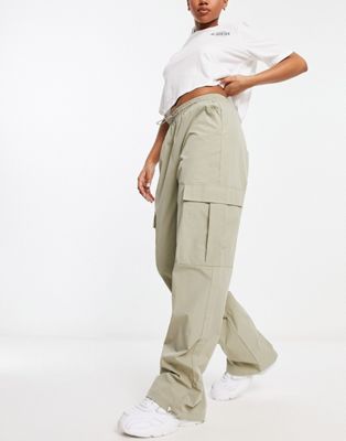 Pieces toggle drawstring cargo trousers in sage