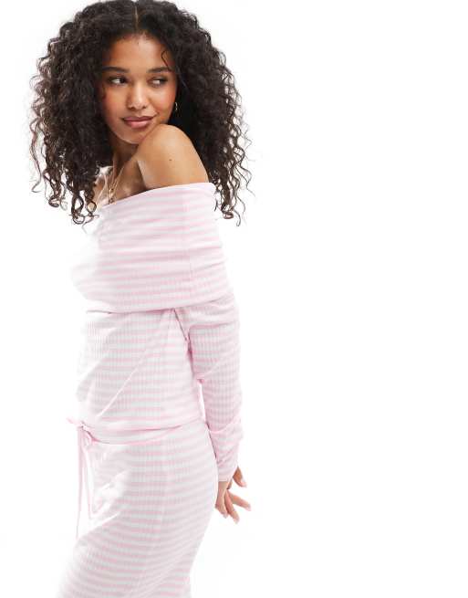 Pieces - Top a fascia in jersey rosa a righe a coste in coordinato