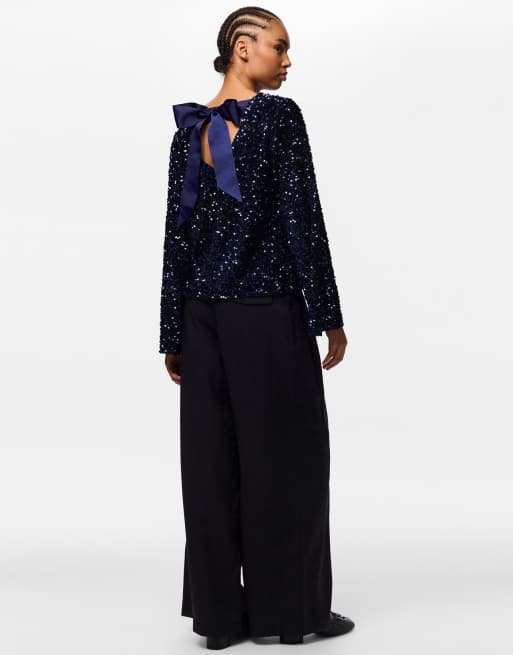 Pieces top a maniche lunghe con paillettes, vestibilità comoda, girocollo, blu marittimo, 2 di 7