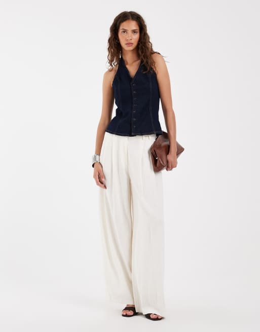 Pieces - Top allacciato al collo in denim blu scuro con bottoni sul davanti, 2 di 4