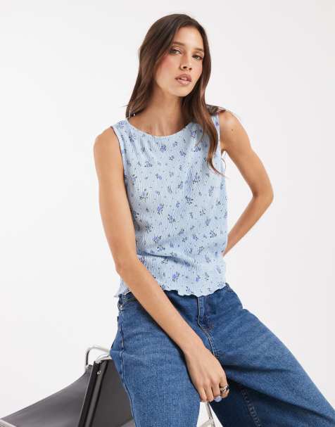 Pieces - Top azul plisado sin mangas con estampado floral y cuello barco - view 1