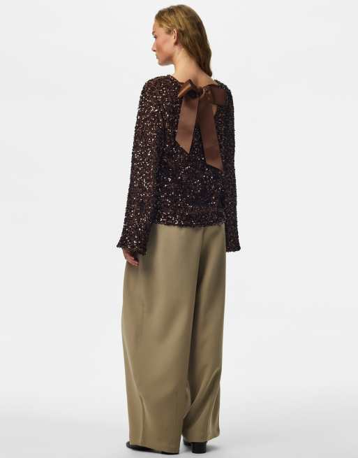 Pieces top i farven cikoriekaffe, 2 af 7