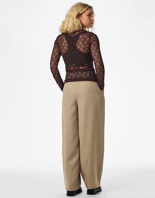 Pieces top met lange mouwen in zwarte koffie, 2 van 7