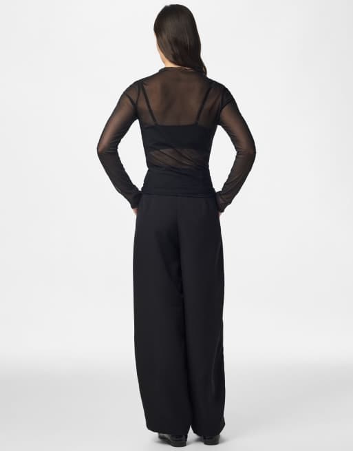 Pieces top noir, 2 de 7
