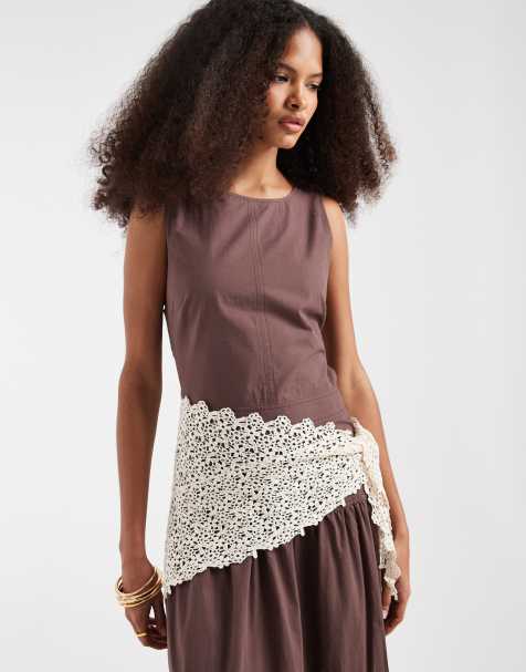 PIECES triangle crochet scarf in cream - view 1