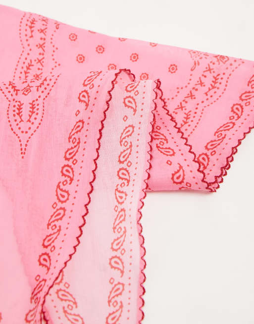 Pieces tørklæde med paisley-print i pink, 2 af 3