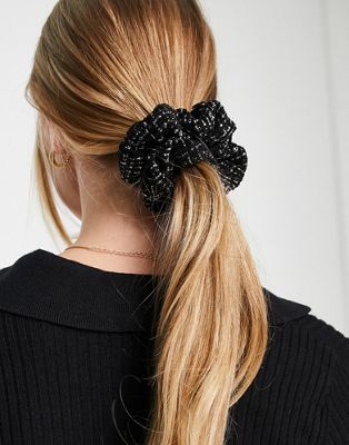 Pieces tweed scrunchie in black