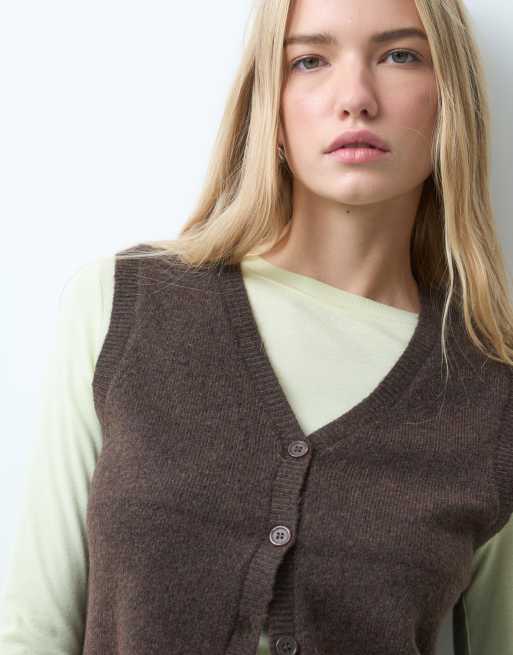 Pieces v neck button front knitted vest in chocolate brown, 2 of 4
