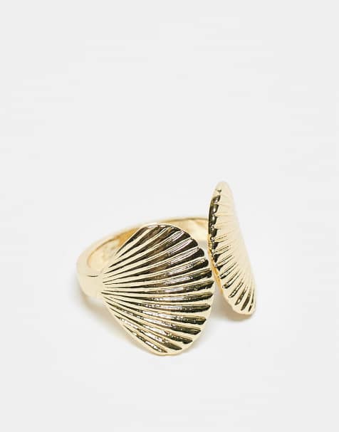 Pieces – Verstellbarer, goldfarbener Ring im Muschelschalen-Design - view 1