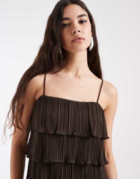 Pieces - Vestito con spalline sottili plissé marrone con balze e volant - view 1